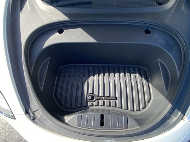 Used 2021 Tesla Model 3 Standard Range Plus image 13