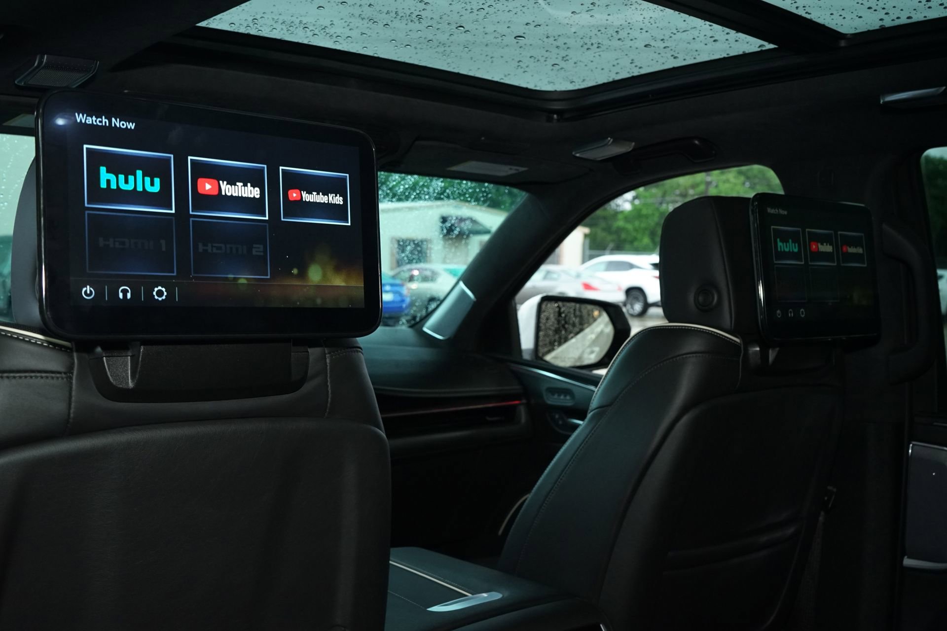 Used 2024 Cadillac Escalade V w/ LPO, ONYX Package AWD/4WD image 27