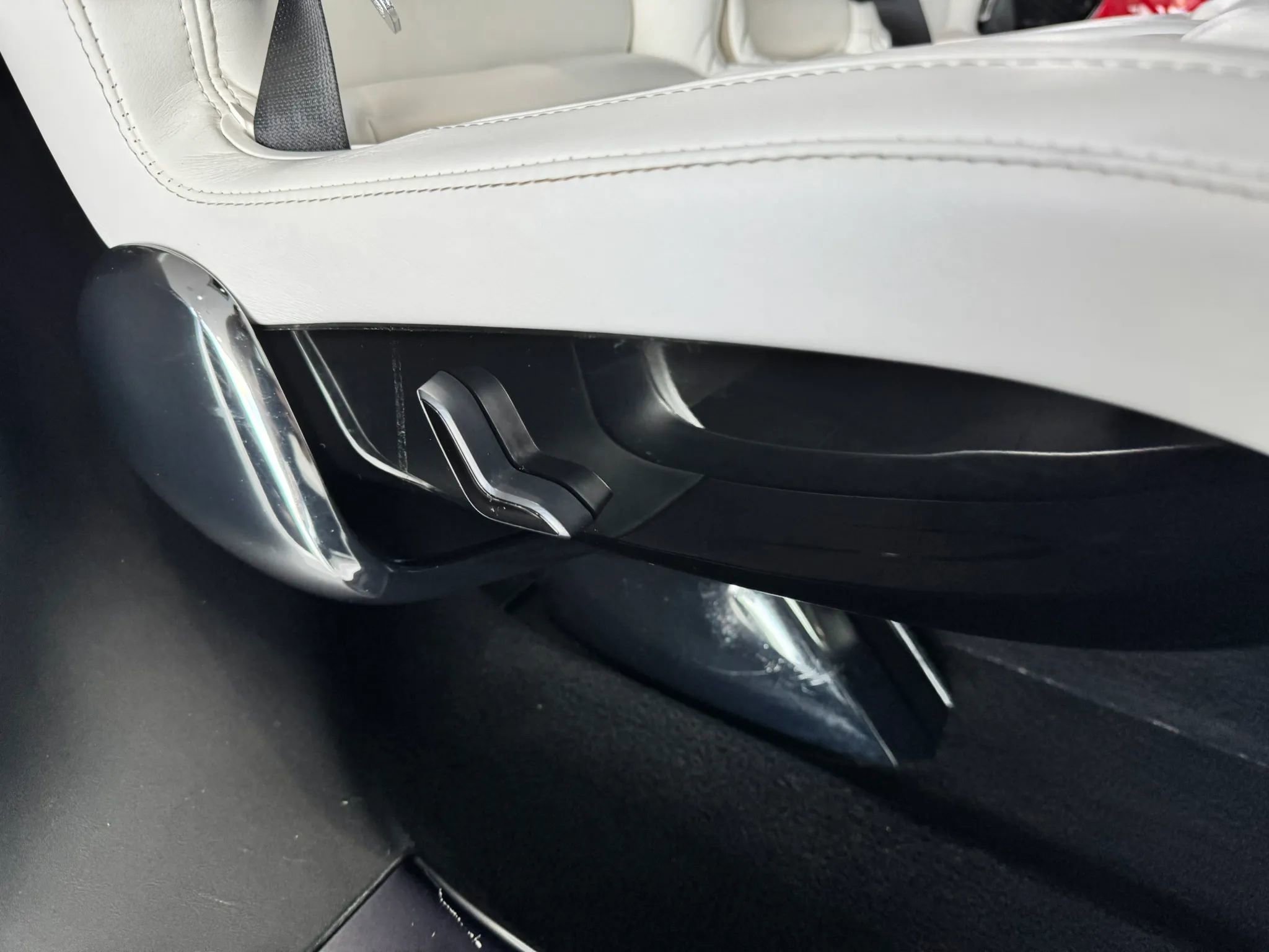 Used 2016 Tesla Model X 75D AWD/4WD image 17