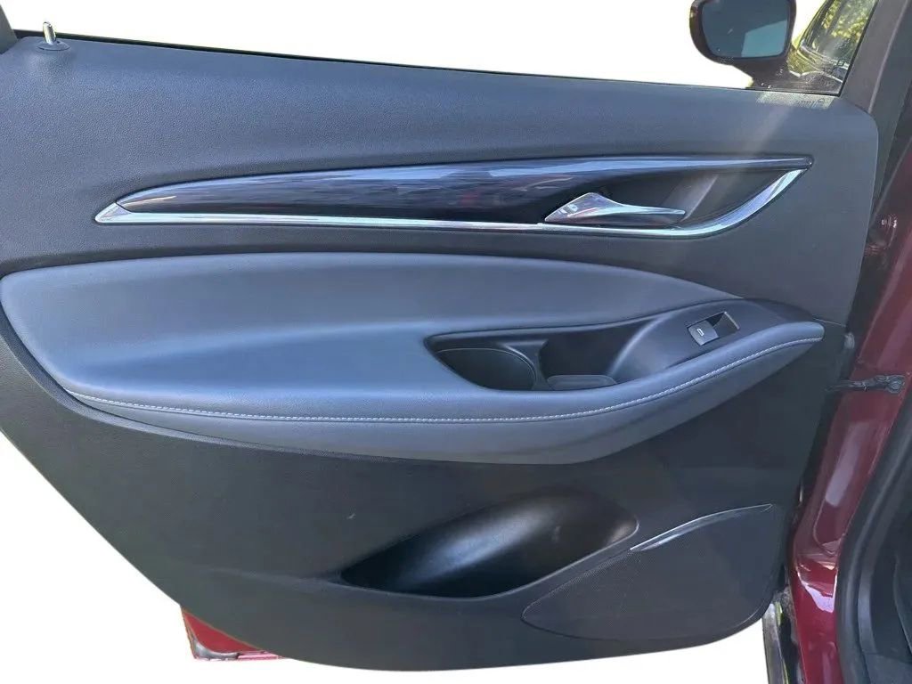 Used 2019 Buick Enclave Premium w/ Experience Buick Package image 27