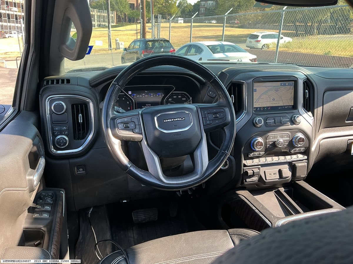 Used 2019 GMC Sierra 1500 Denali RWD image 12