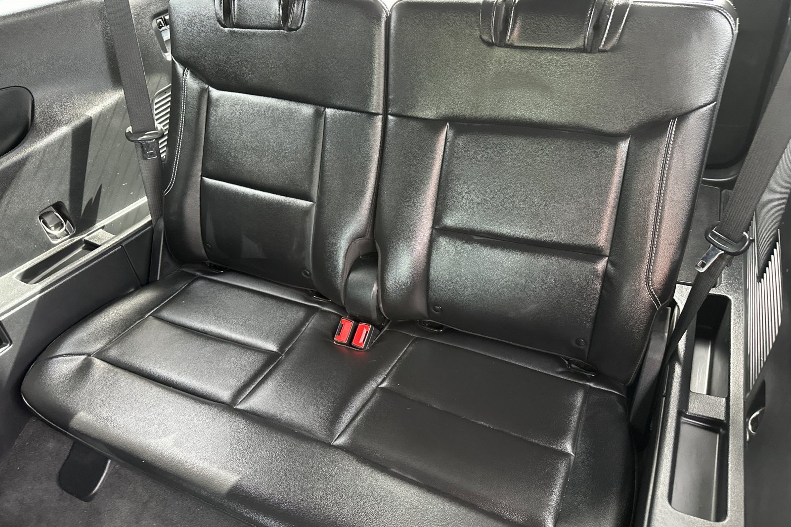 Used 2022 Ford Explorer ST w/ Equipment Group 401A AWD/4WD image 15
