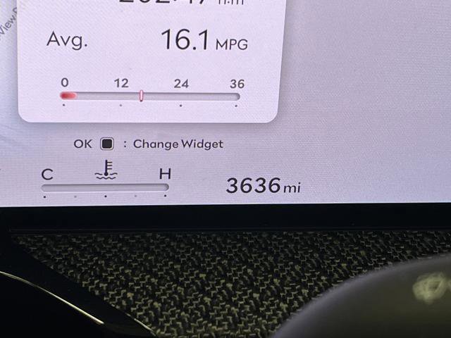 Used 2025 Genesis GV80 3.5T e-SC image 6