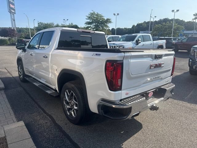 Used 2023 GMC Sierra 1500 SLT w/ SLT Premium Package AWD/4WD image 7