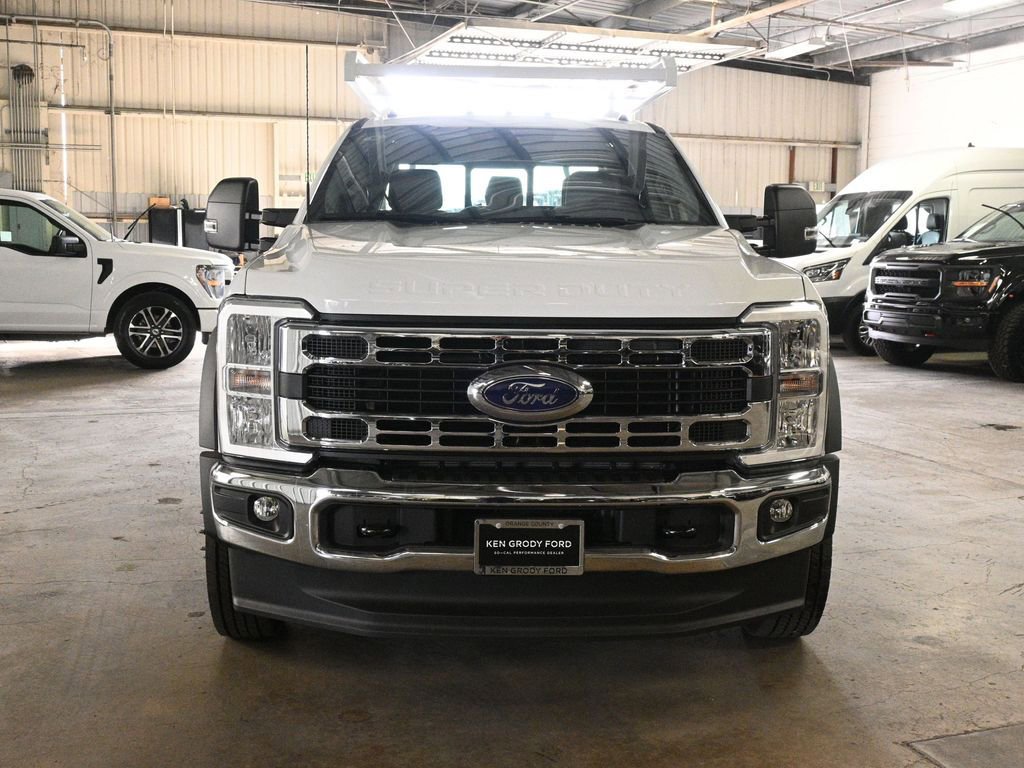 New 2026 Ford F550 2WD Crew Cab Super Duty image 4