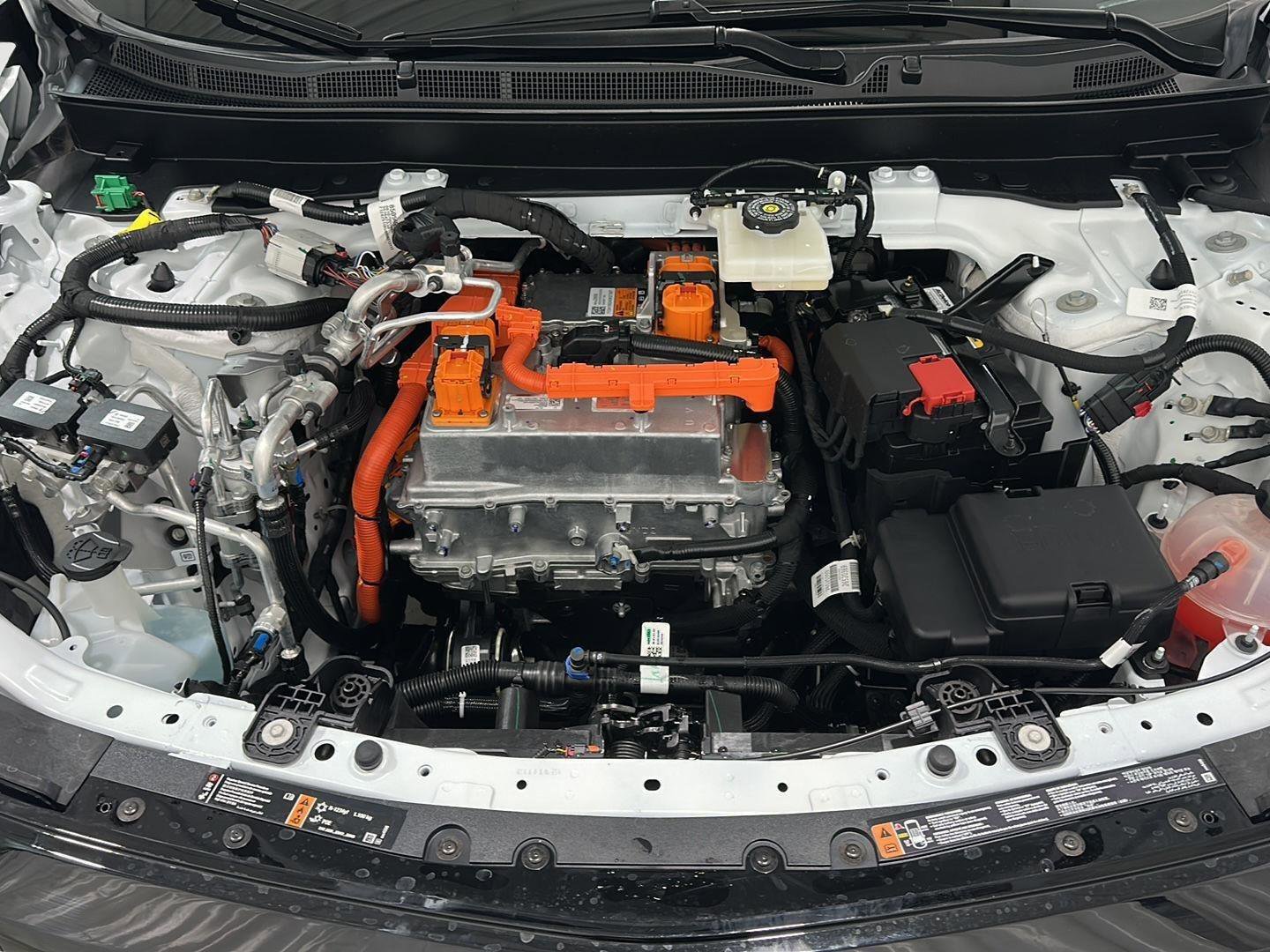 Used 2025 Chevrolet Blazer EV LT image 25