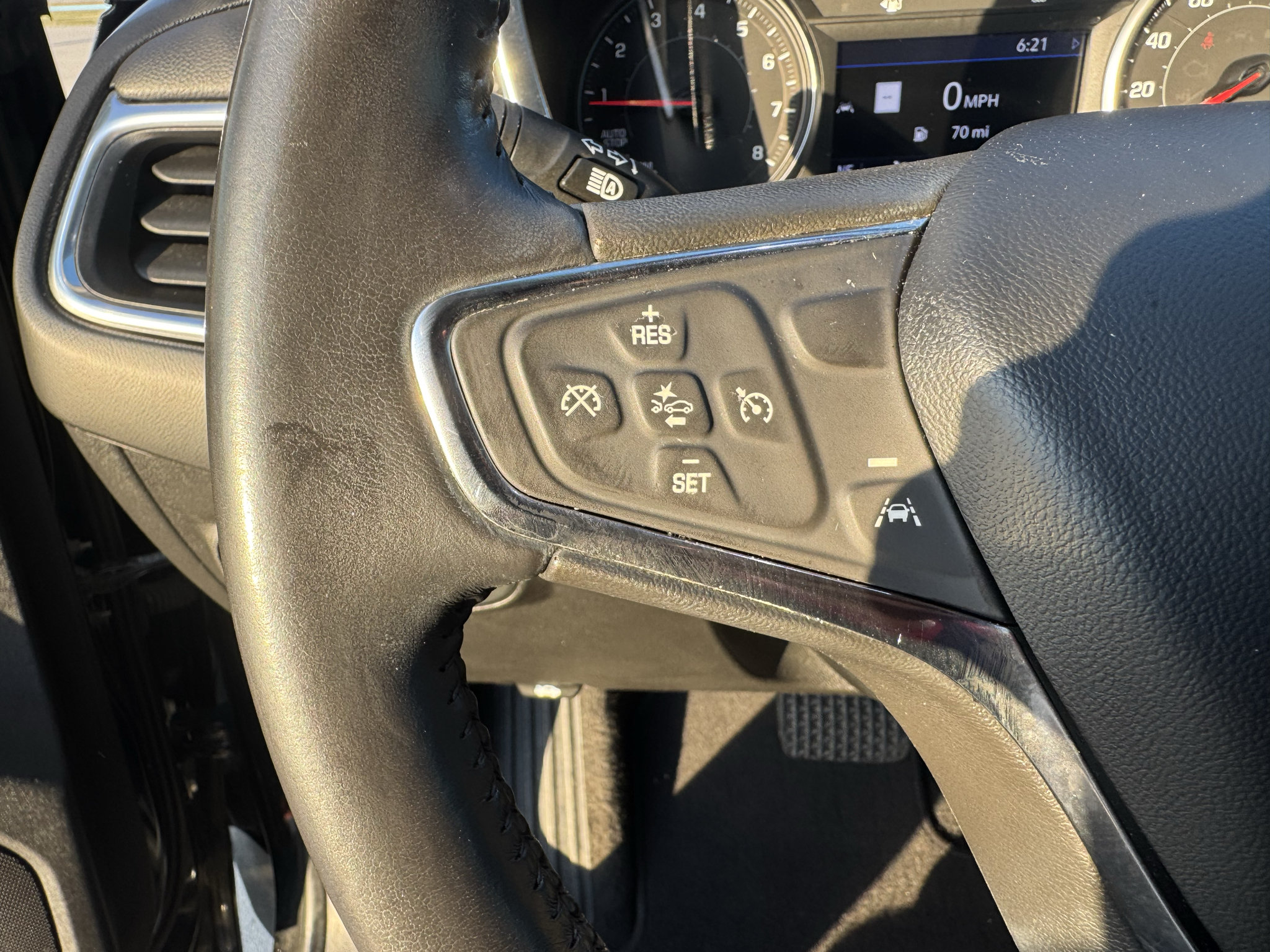 Used 2021 Chevrolet Equinox LT FWD image 10