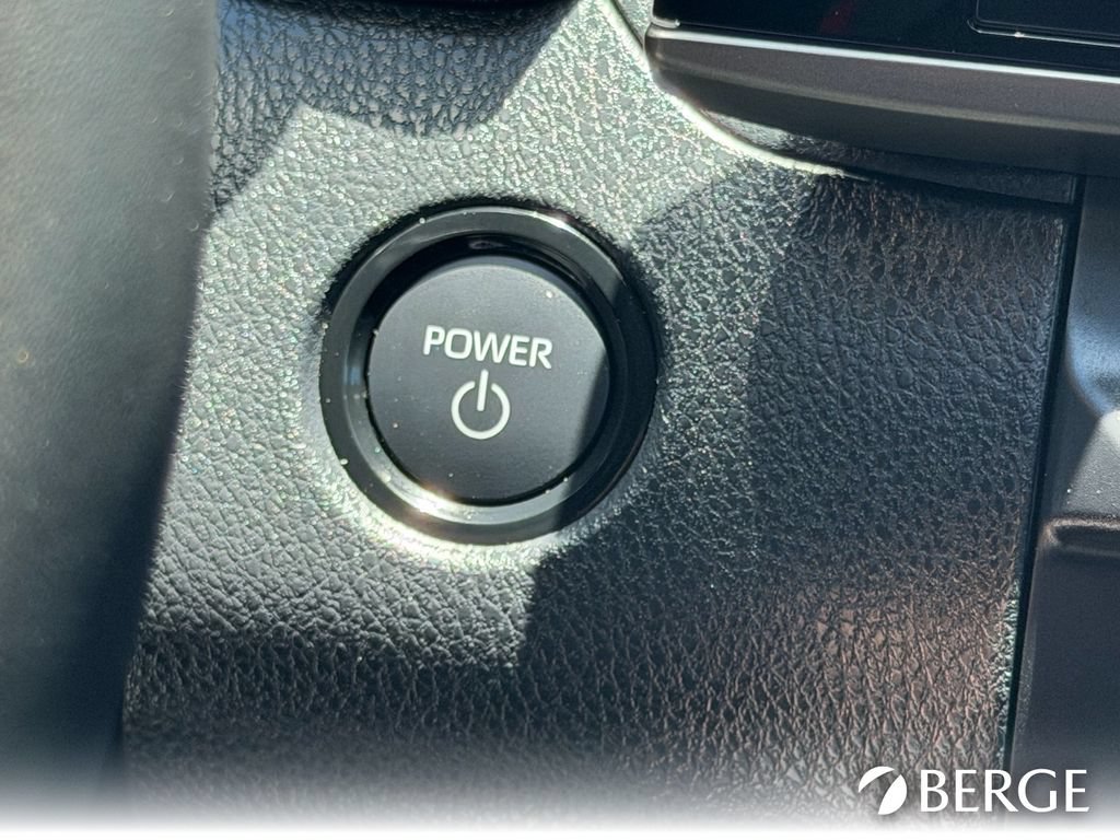 Used 2025 Toyota Camry XSE FWD image 22