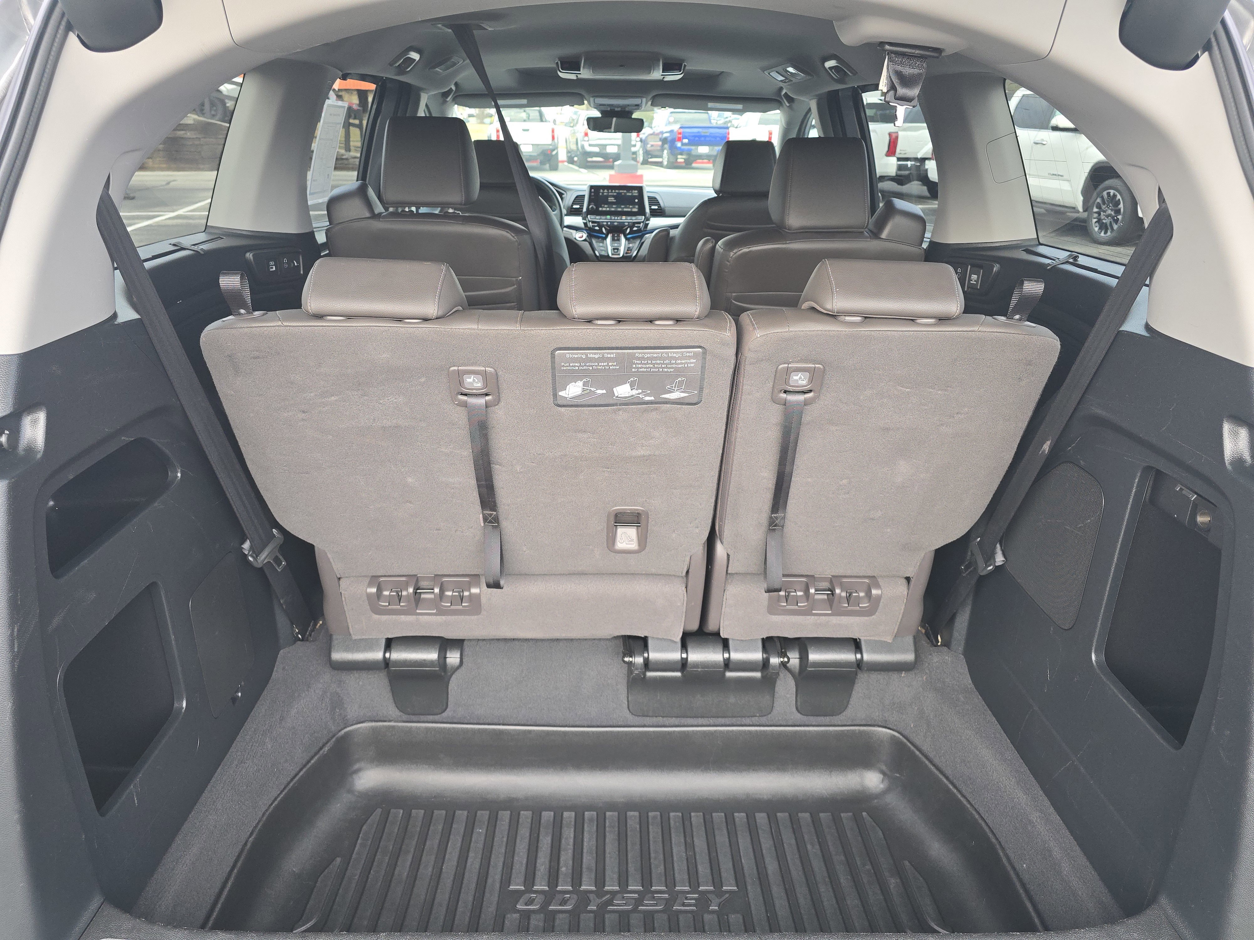 Used 2021 Honda Odyssey Touring image 13