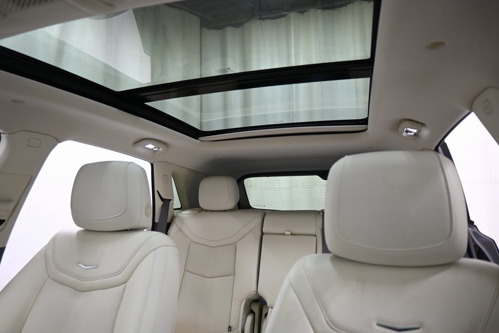 Used 2020 Cadillac XT5 Premium Luxury image 4