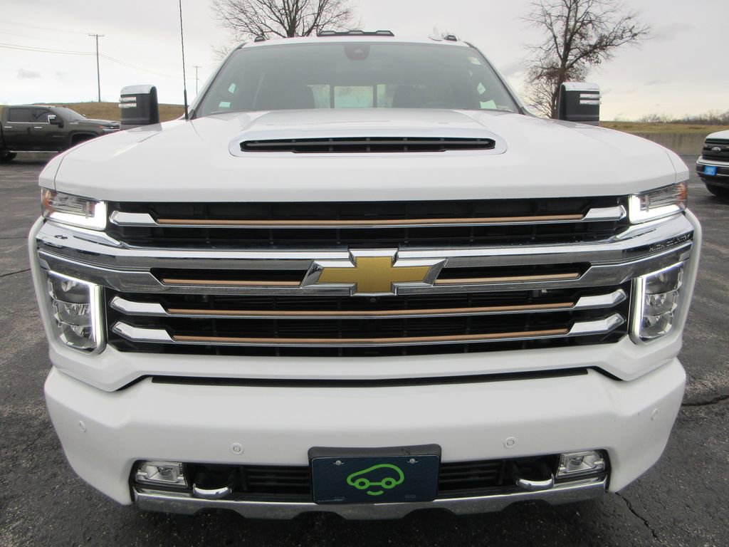 Certified 2022 Chevrolet Silverado 3500 High Country w/ Safety Package II image 8