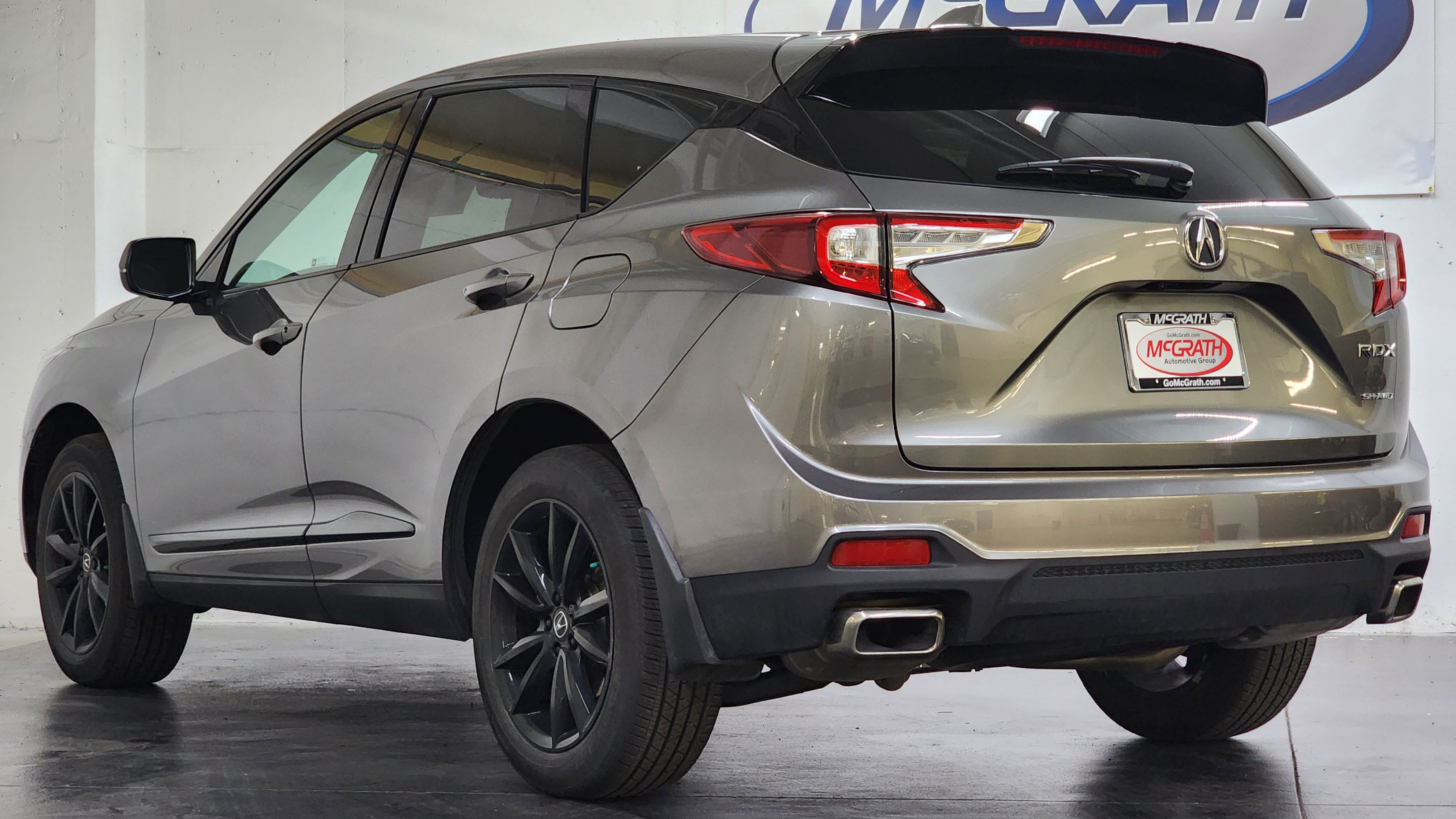 Certified 2025 Acura RDX SH-AWD image 8