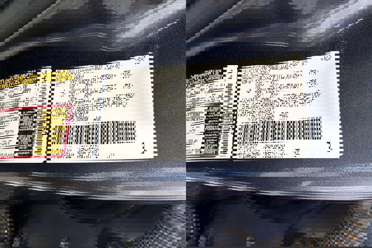 Used 2020 Toyota Tundra SR5 w/ SR5 Upgrade Package image 8