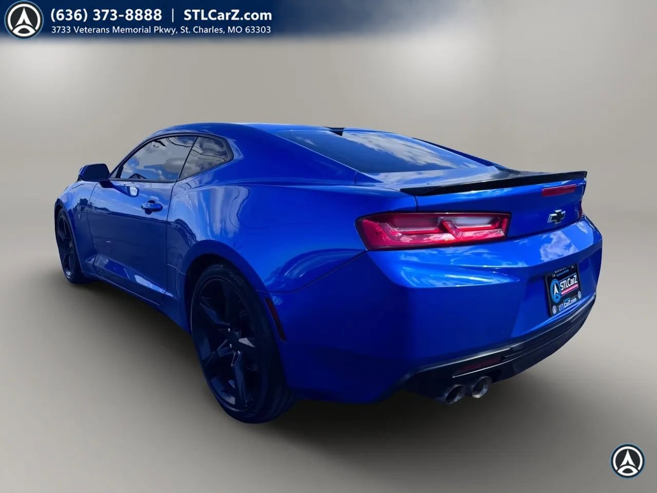 Used 2018 Chevrolet Camaro LT w/ Technology Package RWD image 5