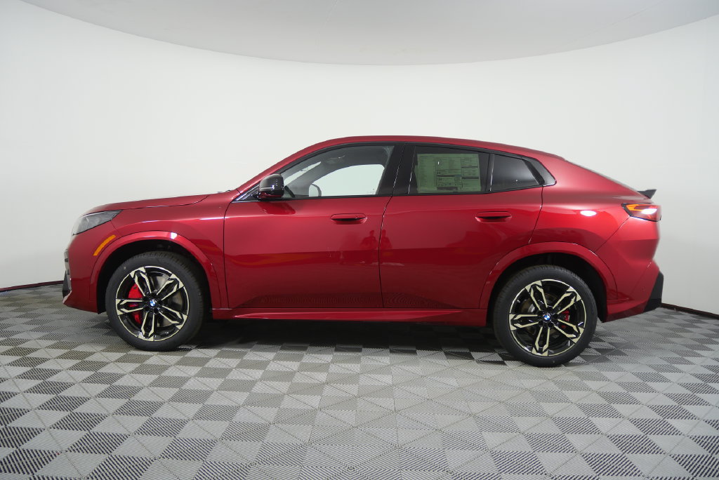New 2026 BMW X2 xDrive28i w/ Technology Package AWD/4WD image 7