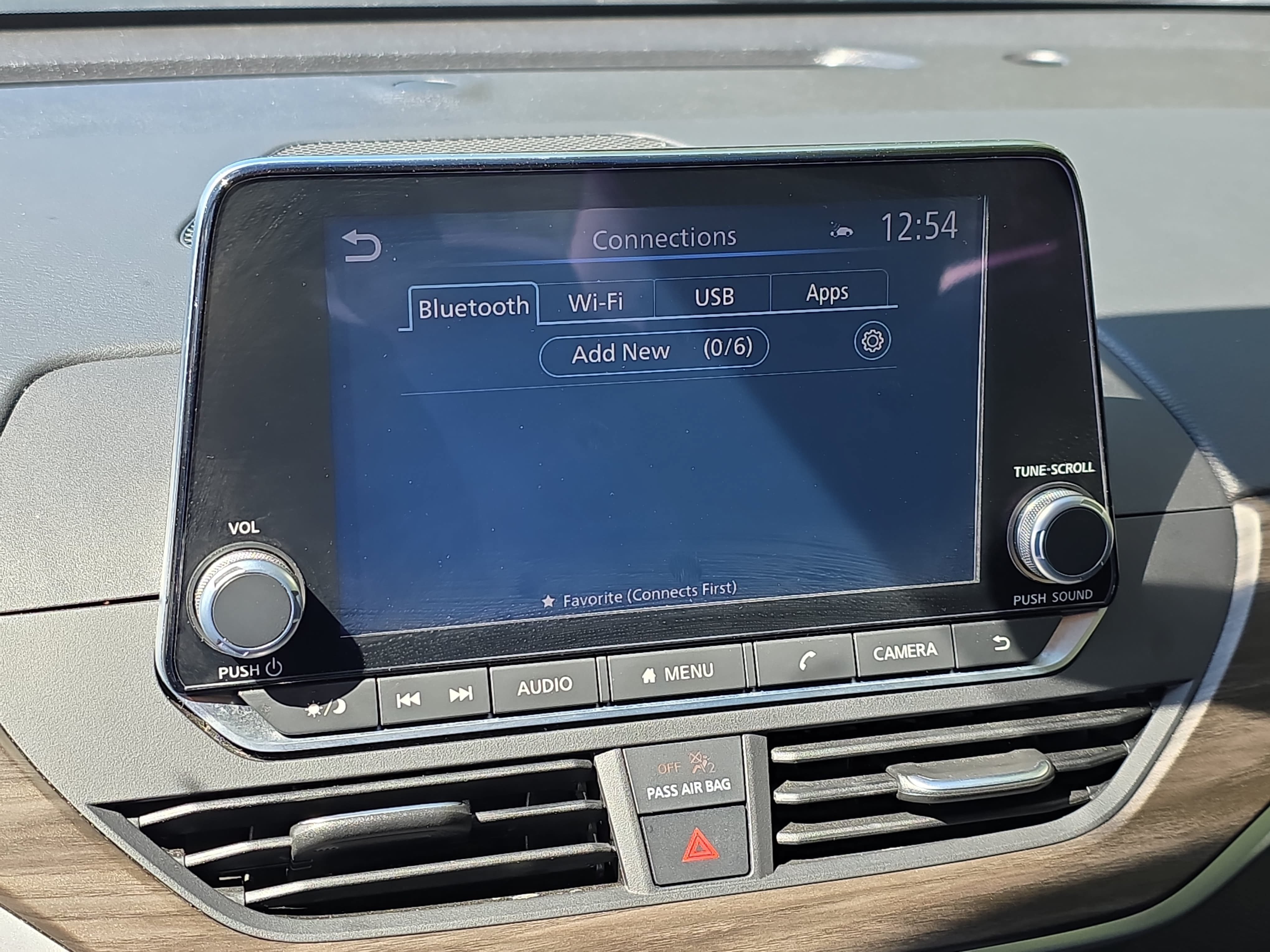Used 2025 Nissan Altima 2.5 SV FWD image 19