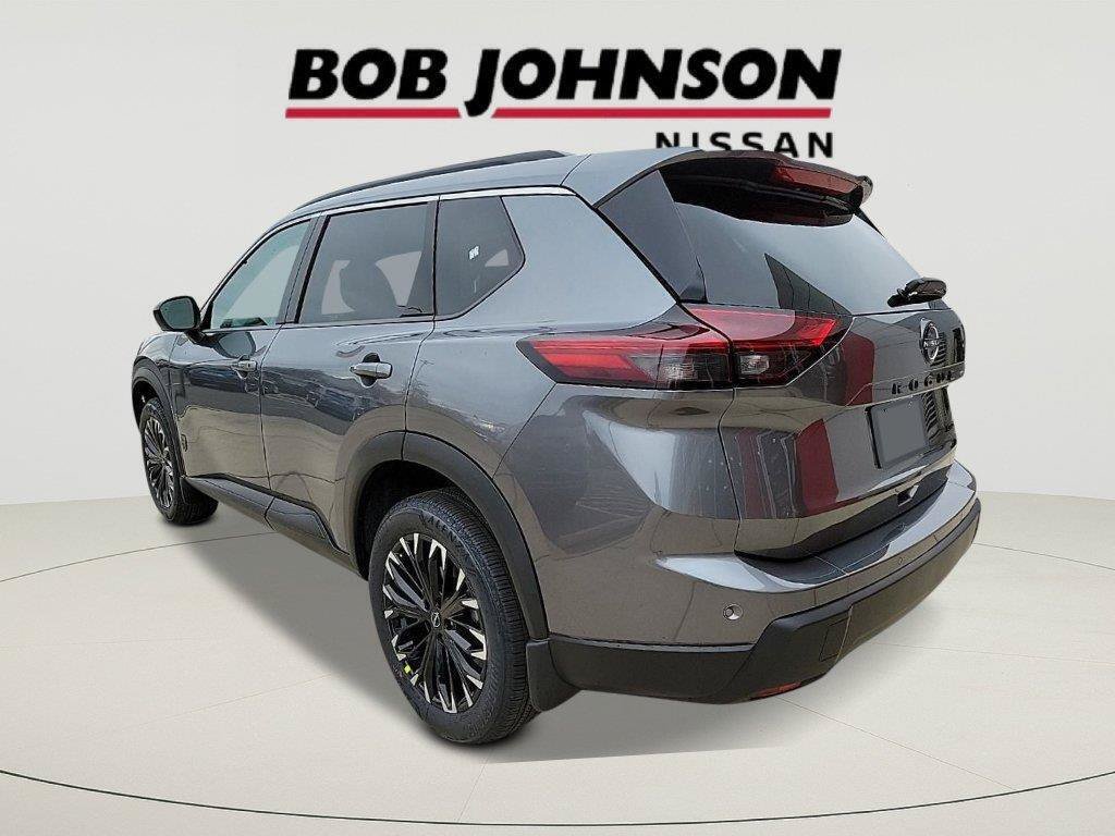 New 2026 Nissan Rogue Dark Armor AWD/4WD image 5