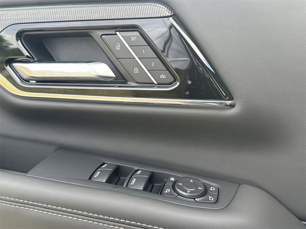 New 2026 GMC Yukon Elevation w/ Elevation Premium Package image 15