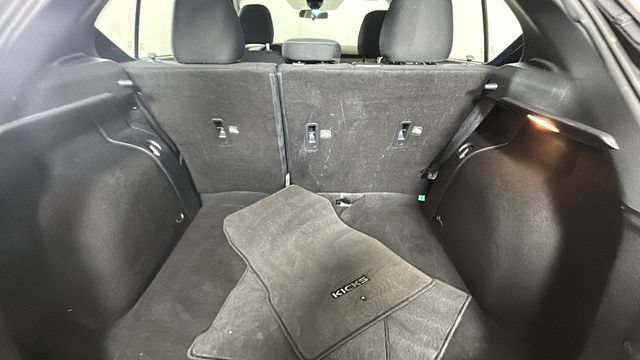 Used 2023 Nissan Kicks SV FWD image 28