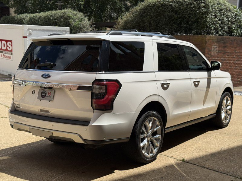 Used 2019 Ford Expedition Limited w/ Equipment Group 302A image 4