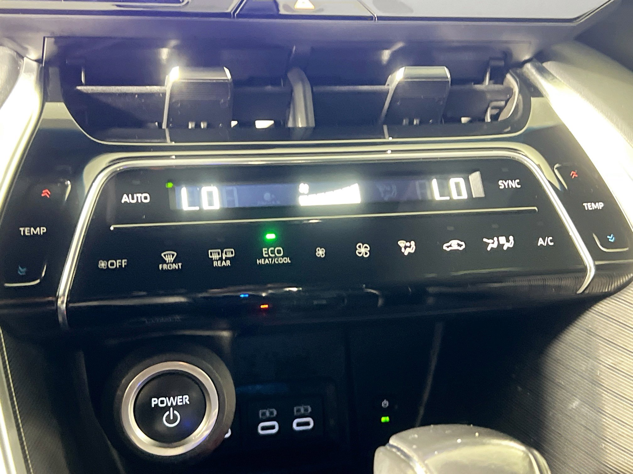 Used 2023 Toyota Venza Nightshade AWD/4WD image 27