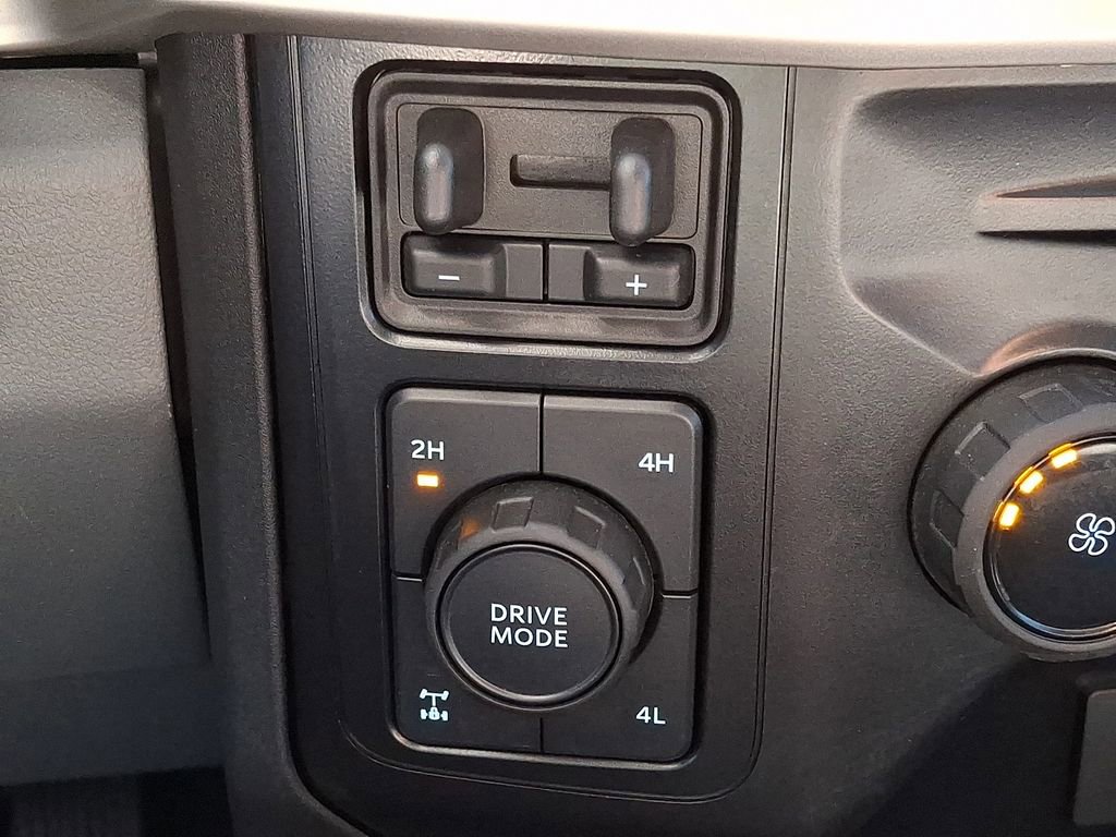 Used 2024 Ford F250 XL w/ STX Appearance Package AWD/4WD image 23