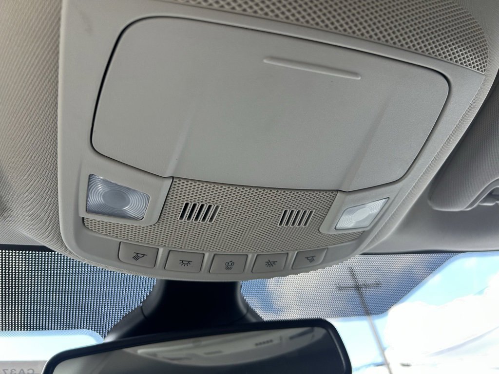 Used 2023 Ford Edge SEL image 28