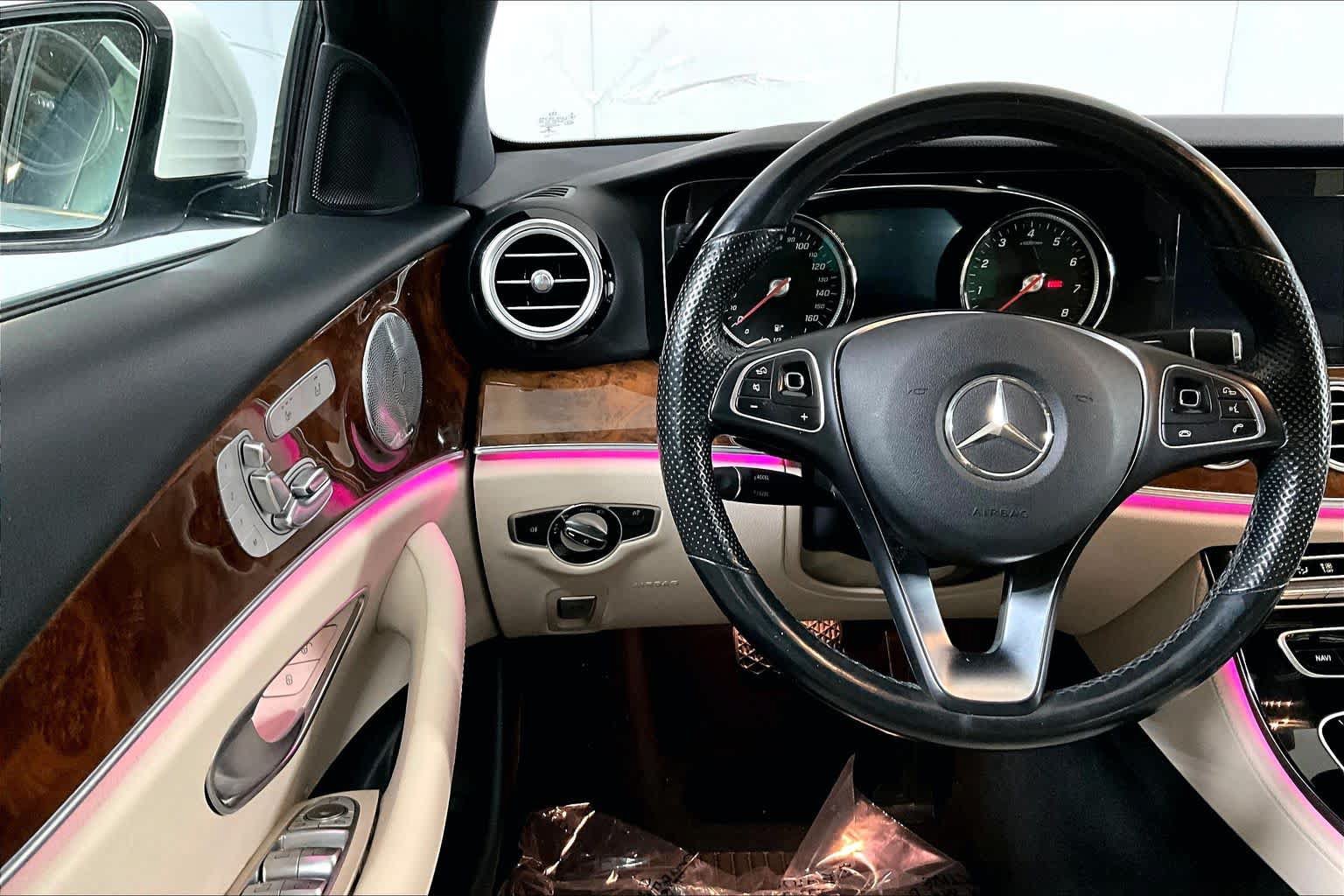 Certified 2017 Mercedes-Benz E 300 4MATIC image 24