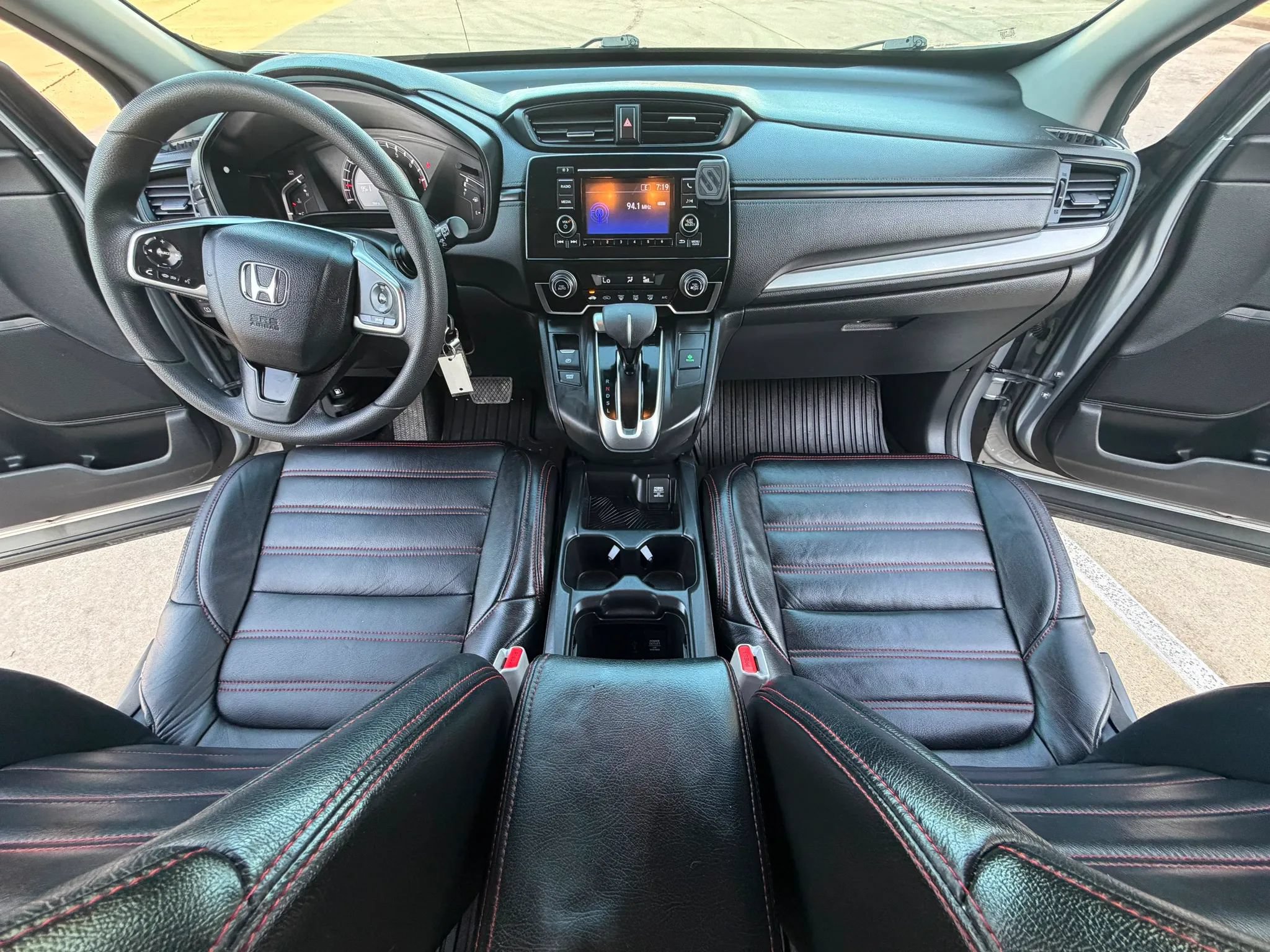 Used 2018 Honda CR-V LX image 30