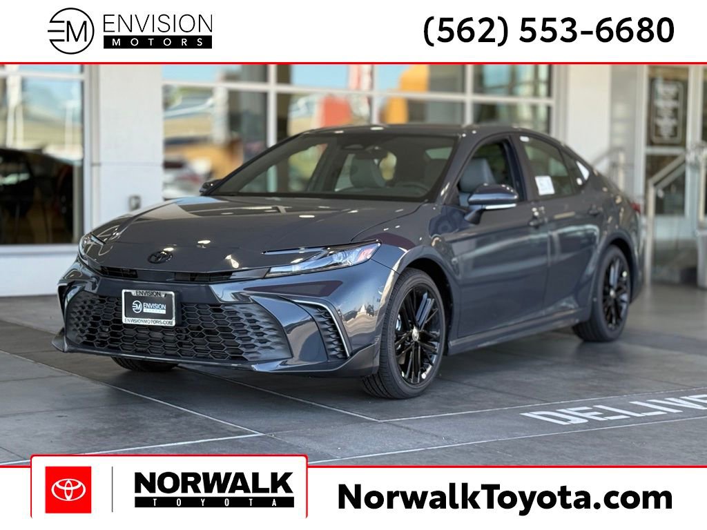 New 2025 Toyota Camry SE