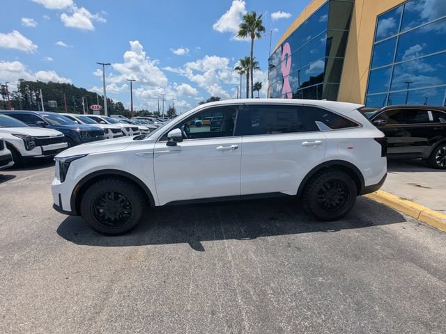 Used 2026 Kia Sorento LX FWD image 3