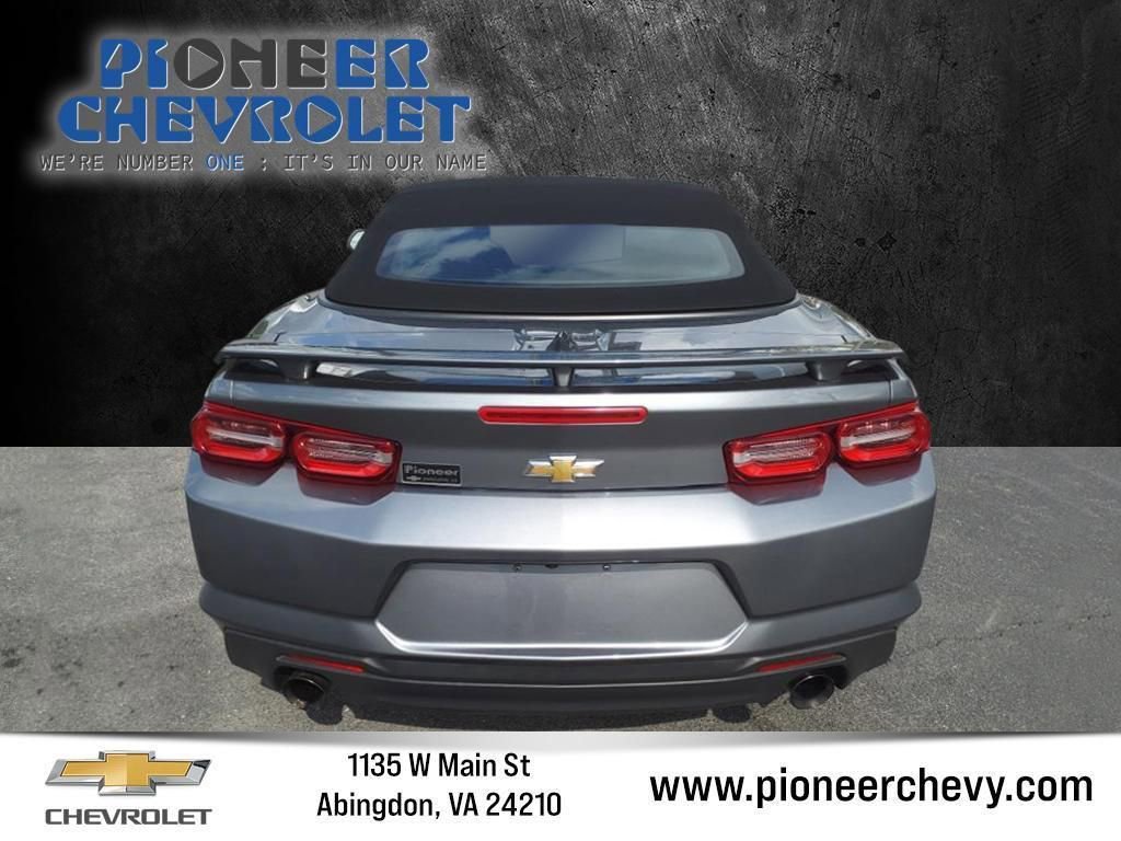 Used 2021 Chevrolet Camaro LT RWD image 37