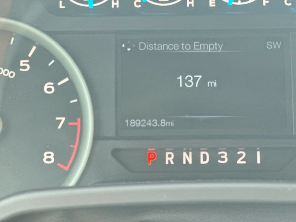 Used 2015 Ford F150 XLT w/ Equipment Group 302A Luxury AWD/4WD image 13