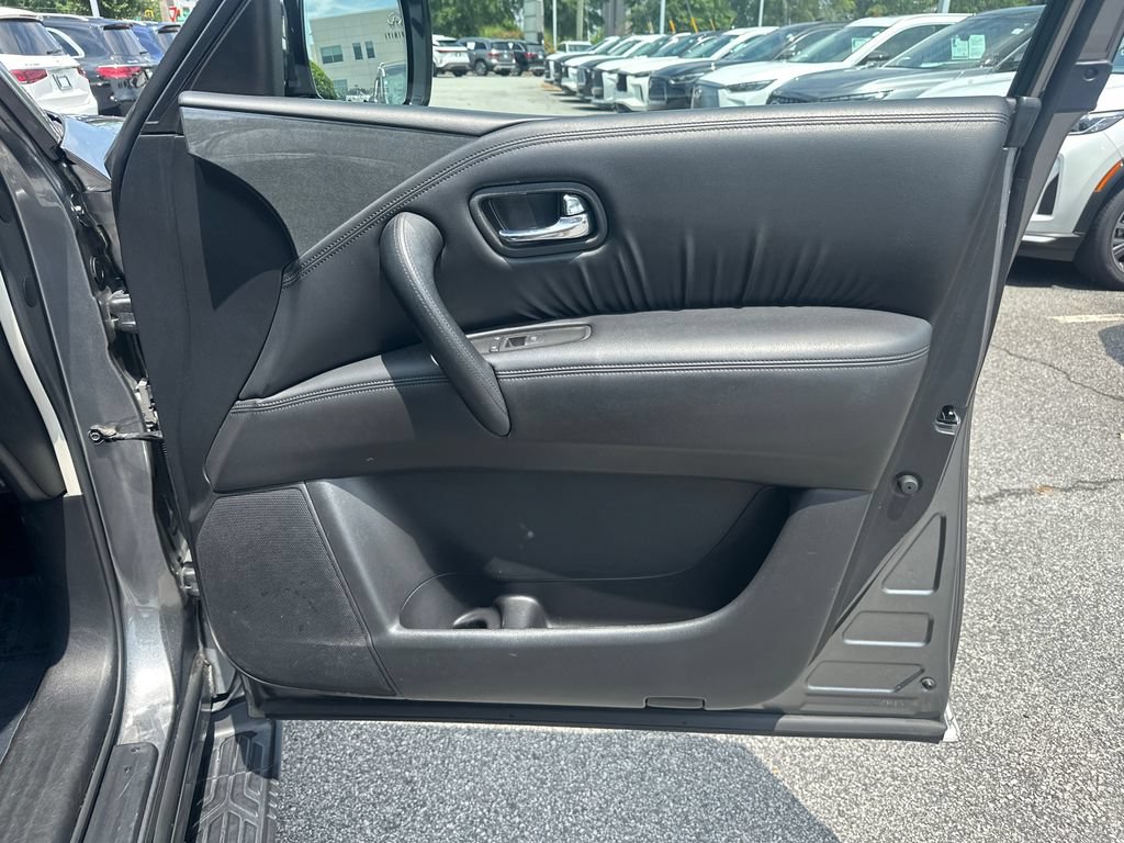 Used 2023 Nissan Armada SV RWD image 12