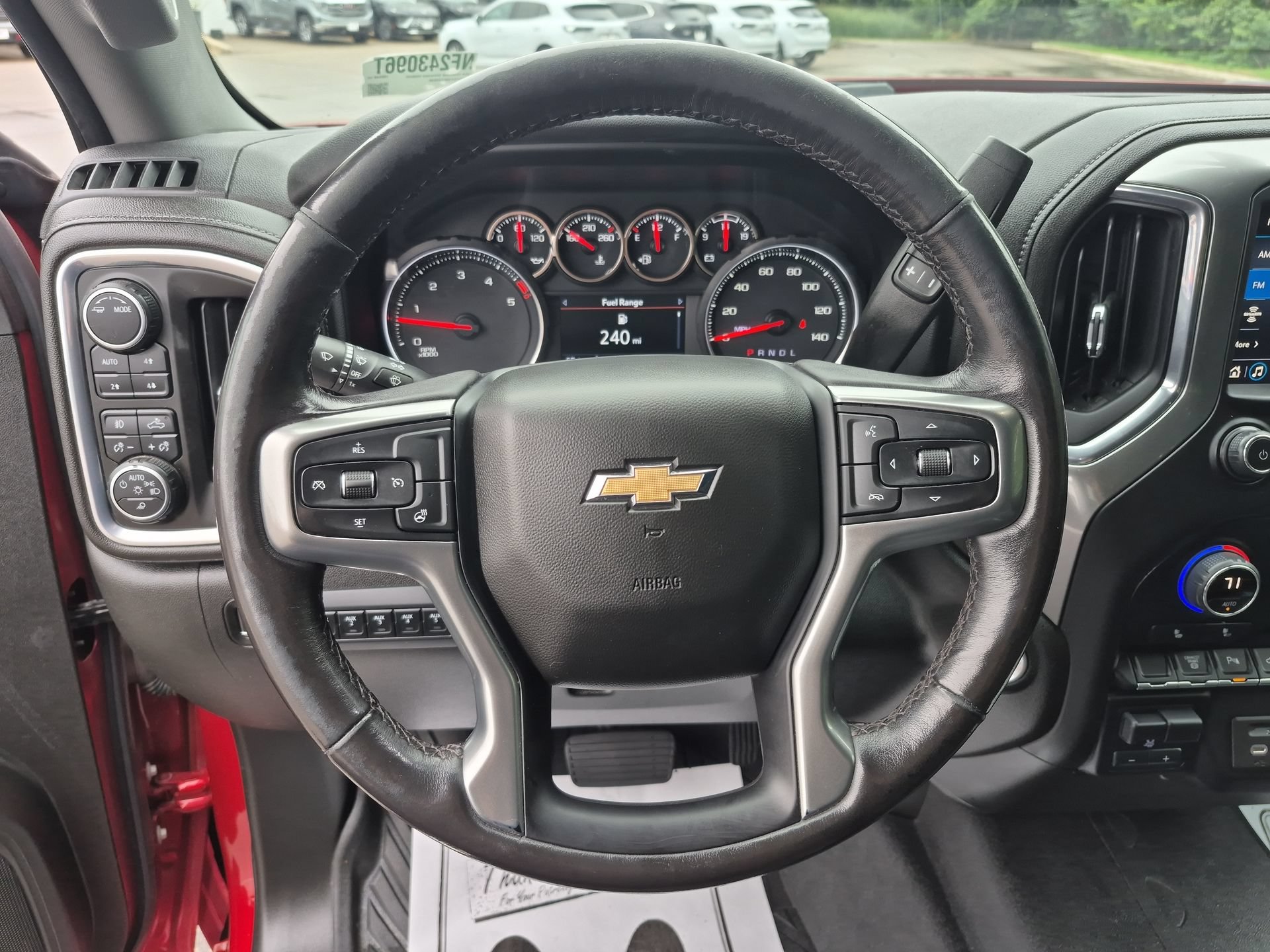 Used 2022 Chevrolet Silverado 3500 LT w/ Convenience Package AWD/4WD image 12