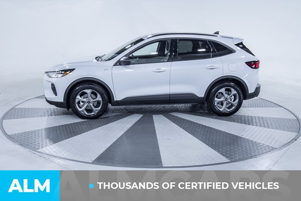 Used 2026 Ford Escape ST-Line FWD image 4