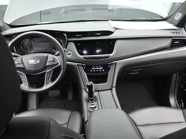 Certified 2025 Cadillac XT5 Premium Luxury image 24