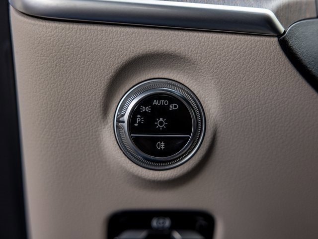 Used 2025 Mercedes-Benz C 300 C 300 image 42