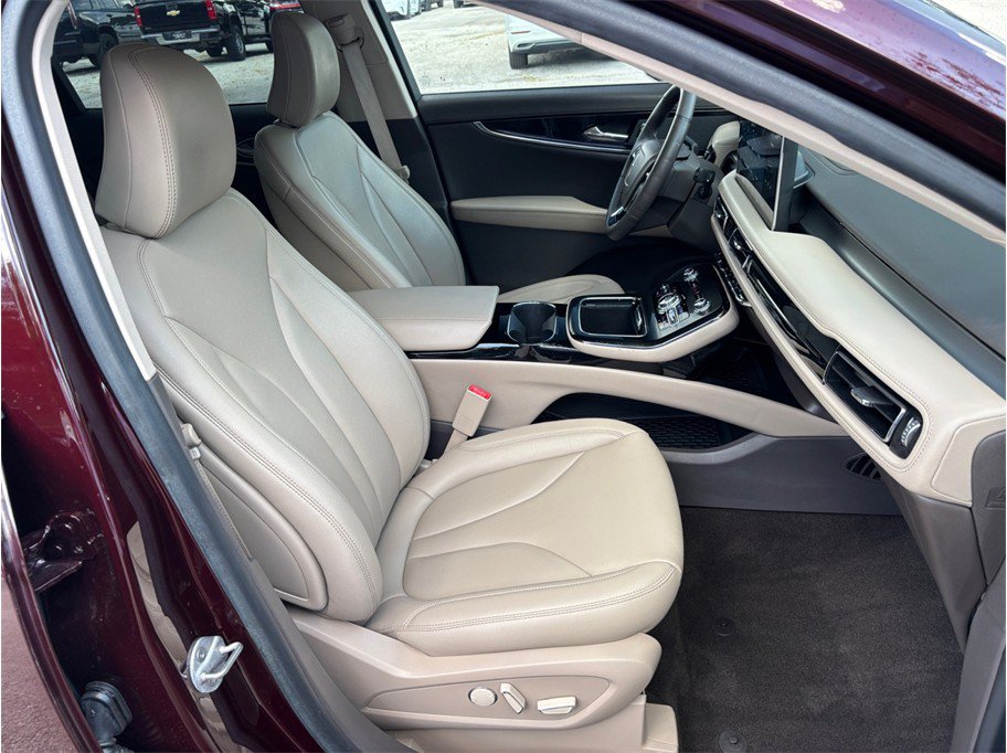 Used 2022 Lincoln Nautilus FWD image 42