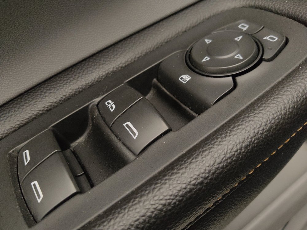 Used 2021 GMC Terrain SLT w/ Infotainment Package II image 27