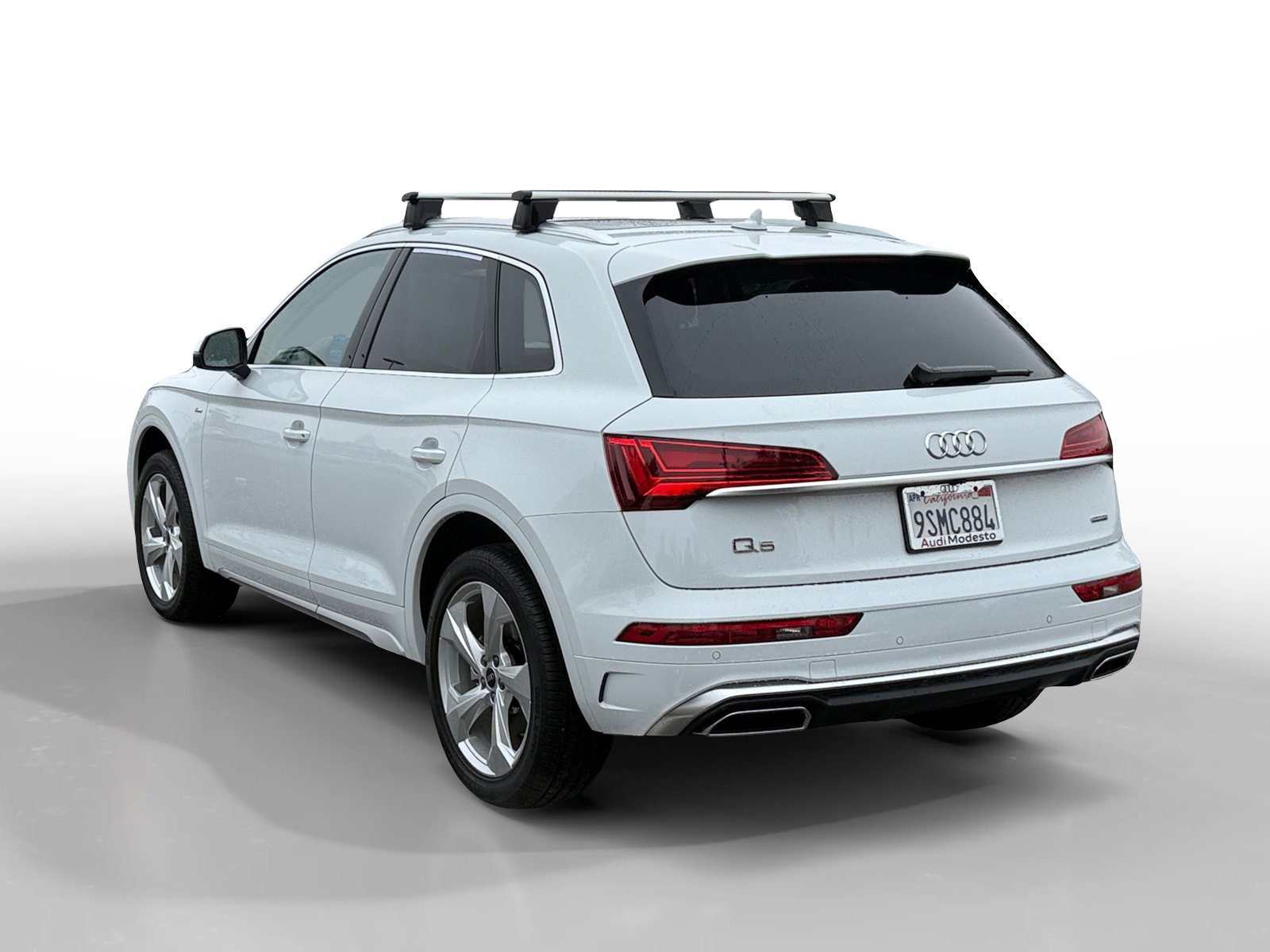 Certified 2025 Audi Q5 2.0T Premium Plus w/ Premium Plus Package image 3