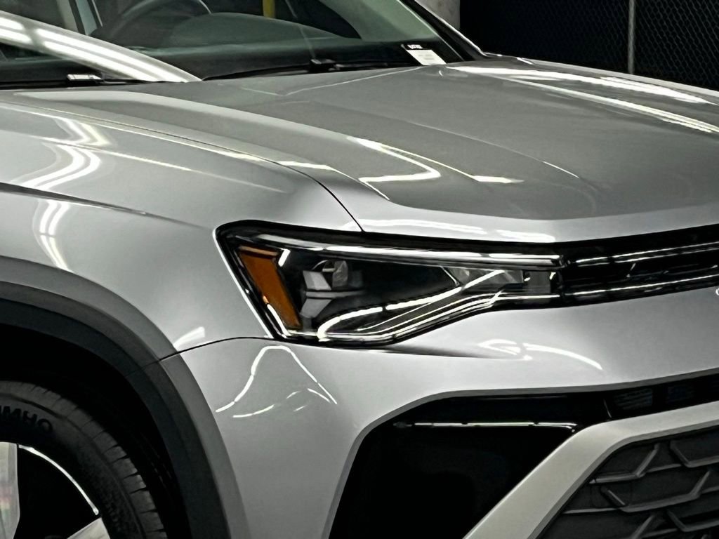 Used 2025 Volkswagen Taos S AWD/4WD image 40