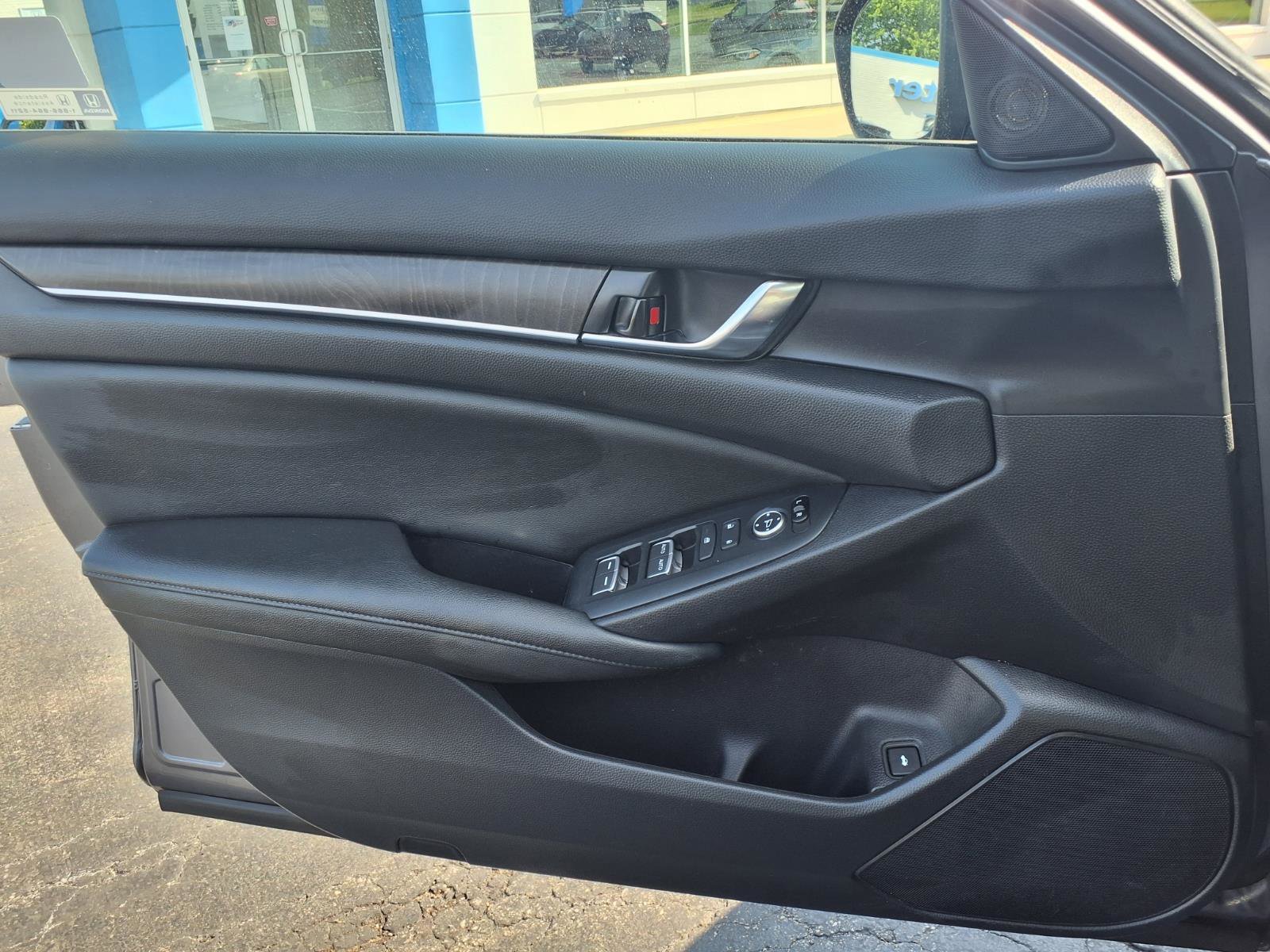 Certified 2020 Honda Accord EX image 10