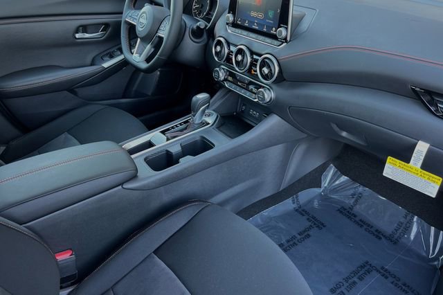 New 2025 Nissan Sentra SR image 12