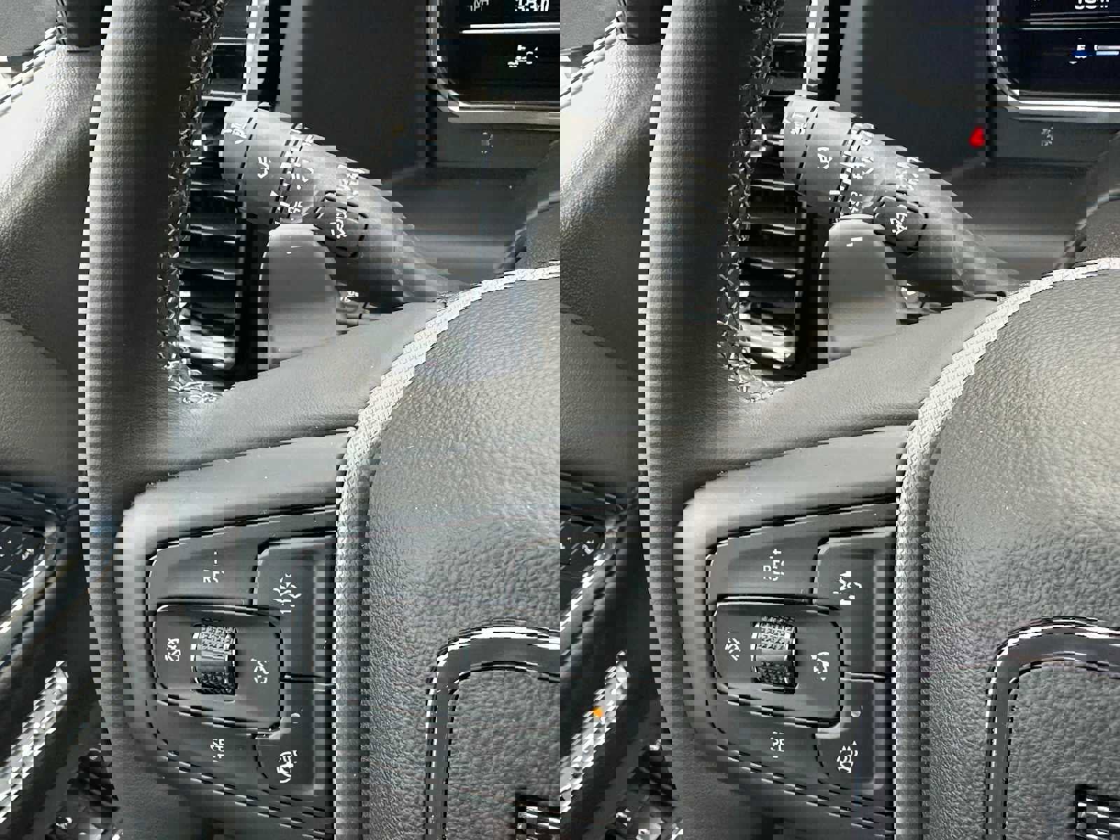 Used 2025 GMC Sierra 1500 Denali w/ Denali Reserve Package image 35