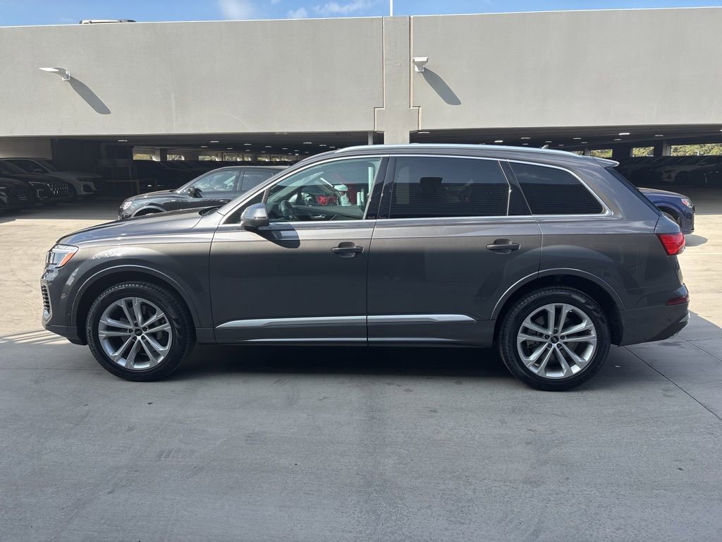 Certified 2025 Audi Q7 3.0T Premium Plus w/ Premium Plus Package image 9