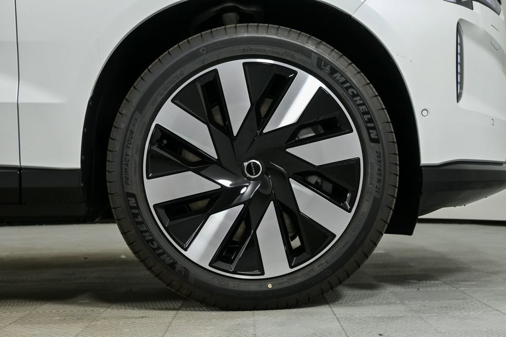 New 2025 Volvo EX90 Plus w/ Protection Package Premier AWD/4WD image 40