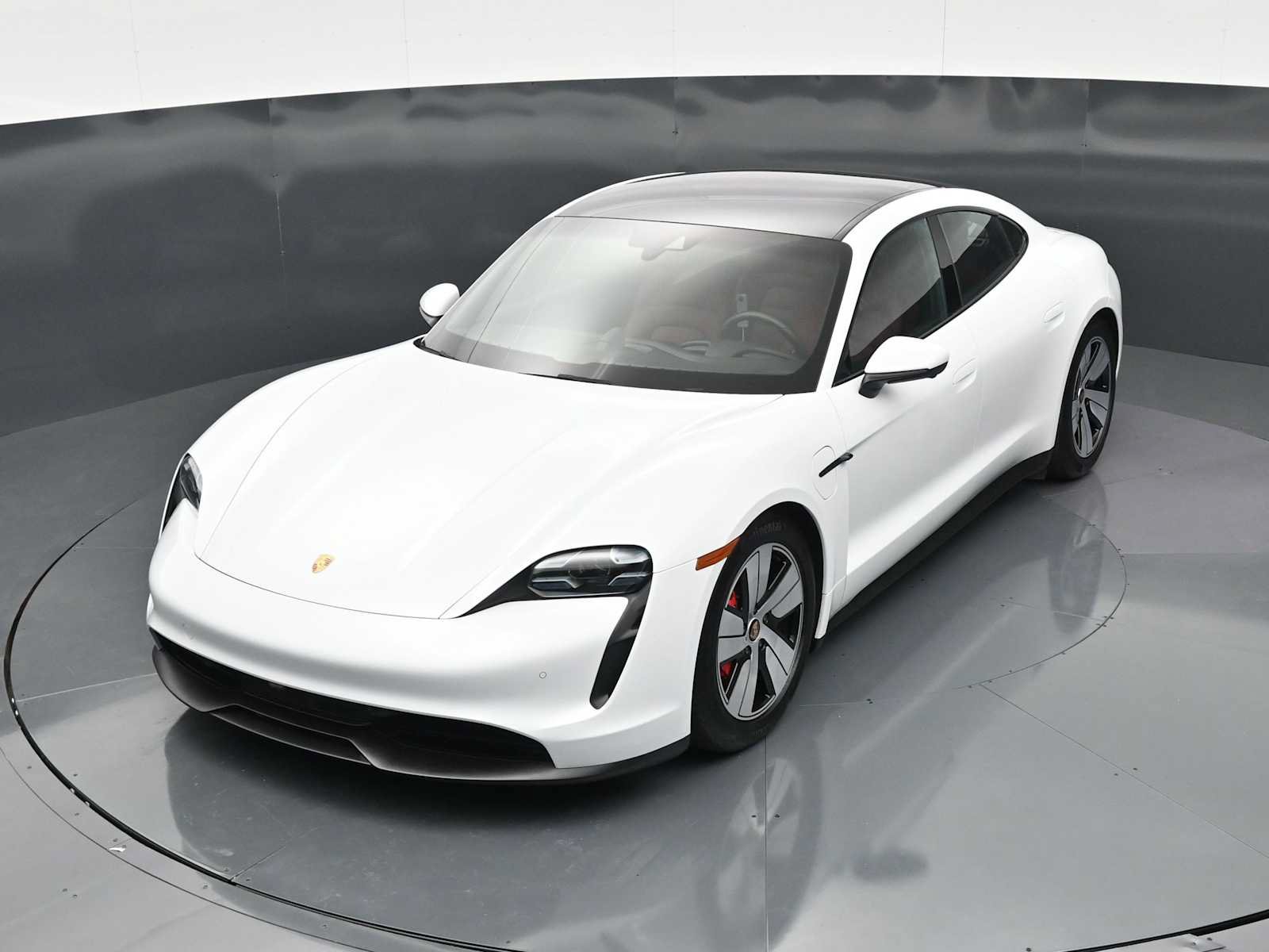 Used 2024 Porsche Taycan 4S AWD/4WD image 31
