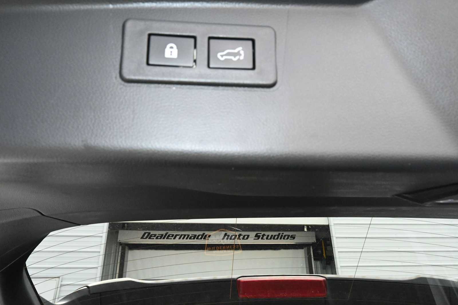 Used 2023 Subaru Outback Wilderness AWD/4WD image 18