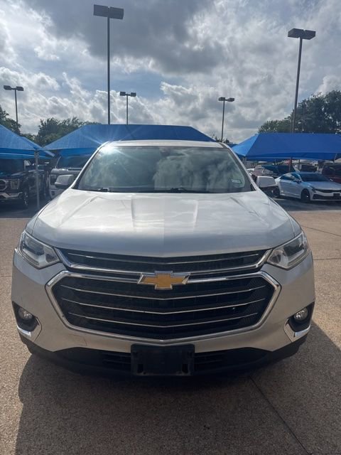 Used 2018 Chevrolet Traverse LT image 2